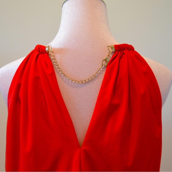 Red Cache Dress with Gold Chain Halter Neck - Picture 4 of 10